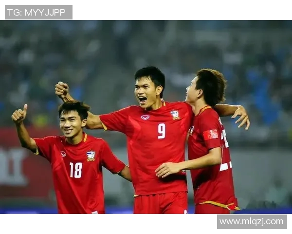 亚运男足激战泰国对阵卡塔尔精彩对决引发球迷热议