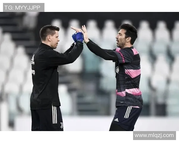 传奇门将对决什琴斯尼与布冯的巅峰之战回顾与分析