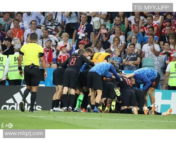 克罗地亚与俄罗斯激战正酣赛果揭晓引发球迷热议