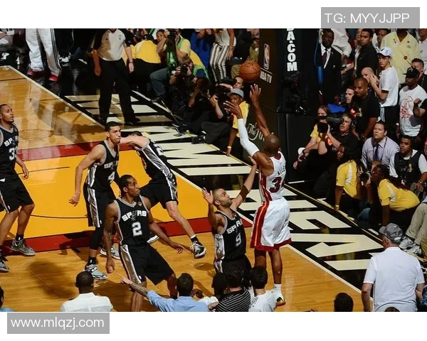 2005年NBA总决赛活塞与马刺对决的精彩回顾与深度分析